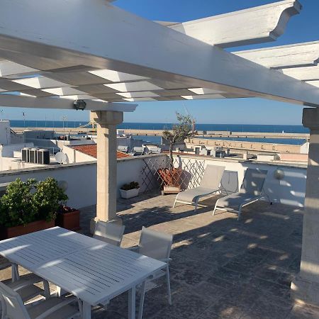 Palazzo Dei Gesuiti Appartamento Con Terrazza Privata Monopoli Buitenkant foto